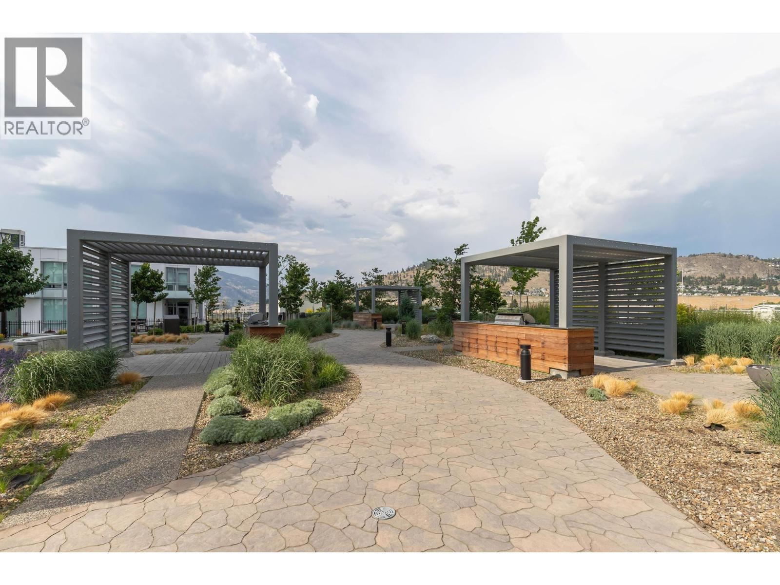 Picture for Unit #2004, 1181 Sunset  Drive https://www.cirrealty.ca/reb/bc/2/10364502_38.jpg