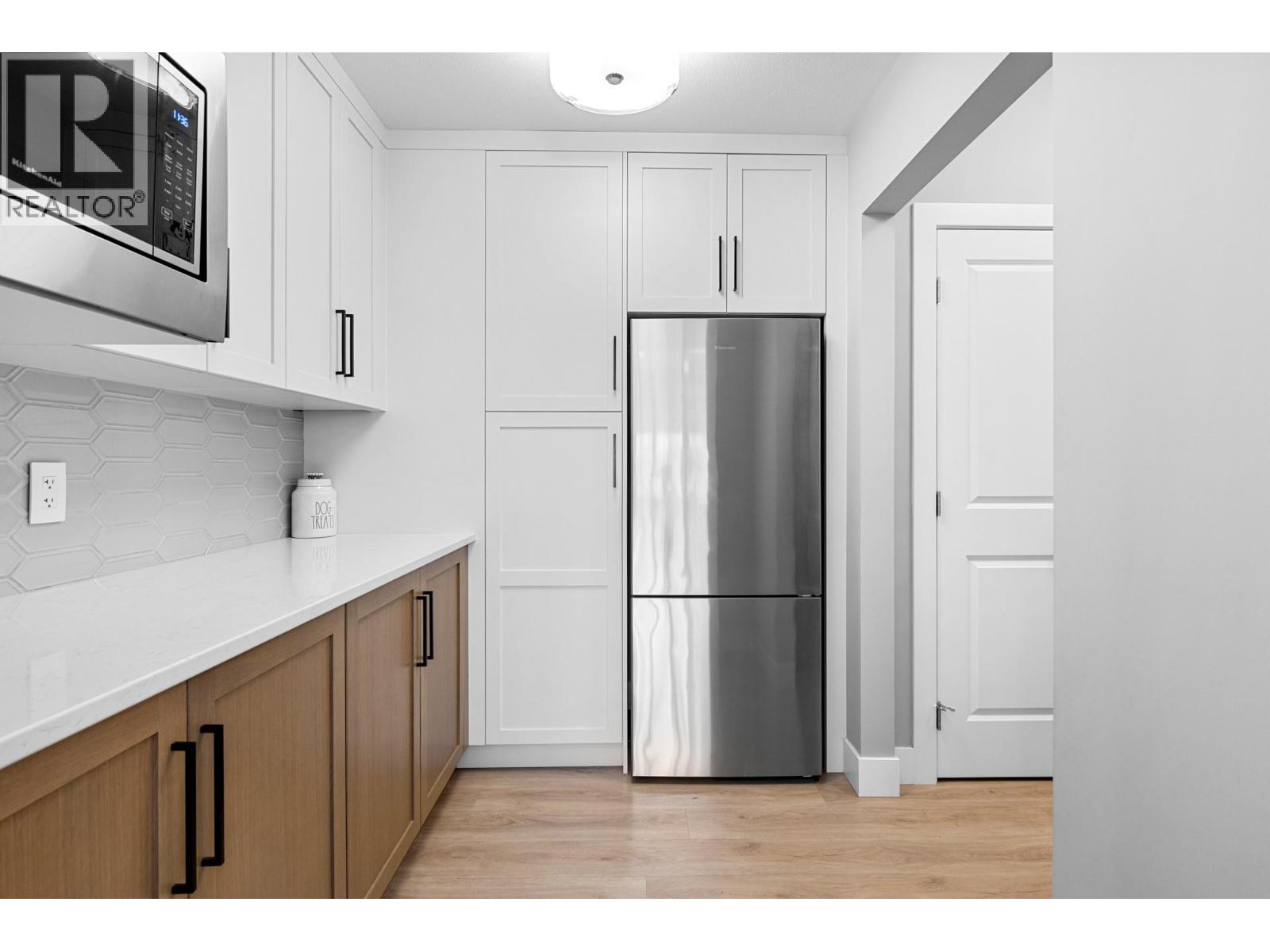 Picture for 174 Echo Ridge  Drive https://www.cirrealty.ca/reb/bc/2/10364702_18.jpg