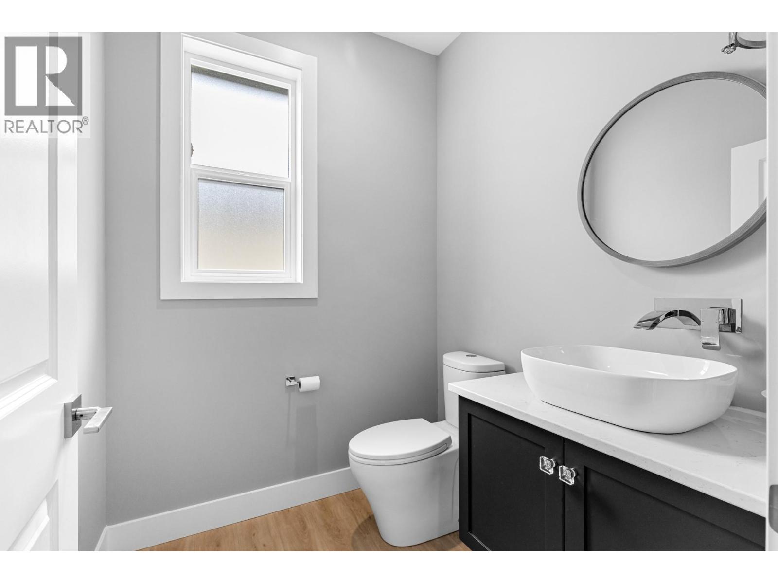 Picture for 174 Echo Ridge  Drive https://www.cirrealty.ca/reb/bc/2/10364702_25.jpg