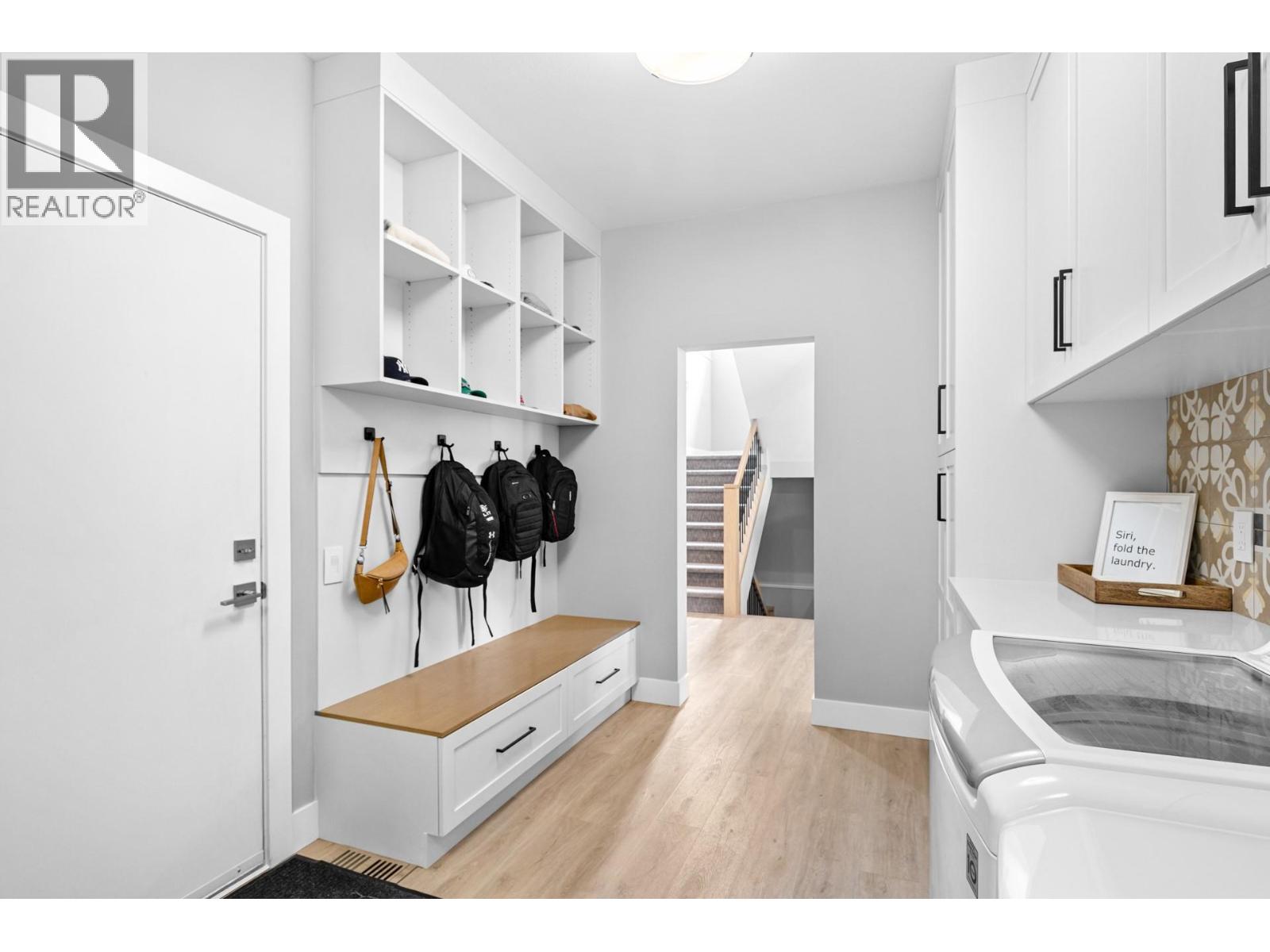 Picture for 174 Echo Ridge  Drive https://www.cirrealty.ca/reb/bc/2/10364702_27.jpg