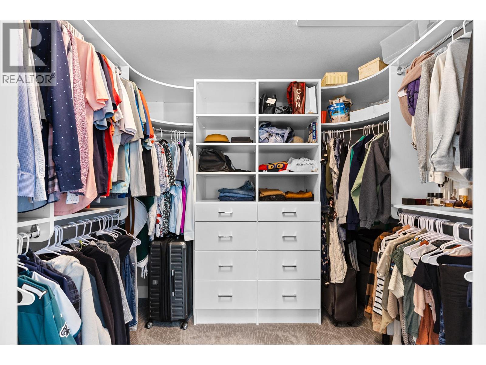 Picture for 174 Echo Ridge  Drive https://www.cirrealty.ca/reb/bc/2/10364702_32.jpg