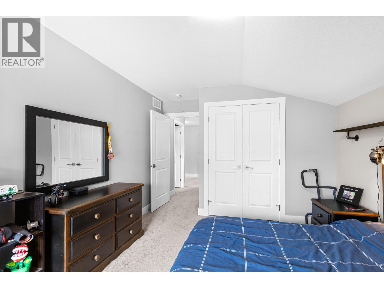 Picture for 174 Echo Ridge  Drive https://www.cirrealty.ca/reb/bc/2/10364702_39.jpg