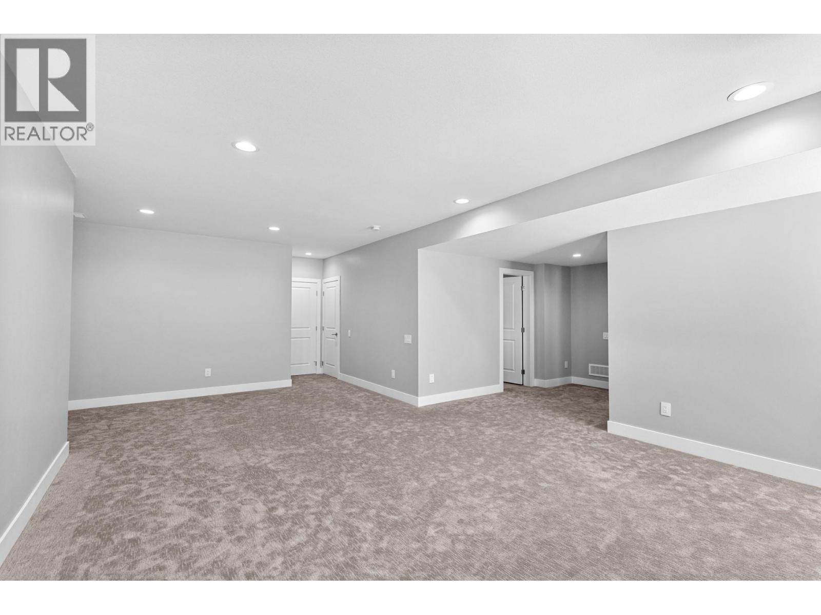 Picture for 174 Echo Ridge  Drive https://www.cirrealty.ca/reb/bc/2/10364702_43.jpg