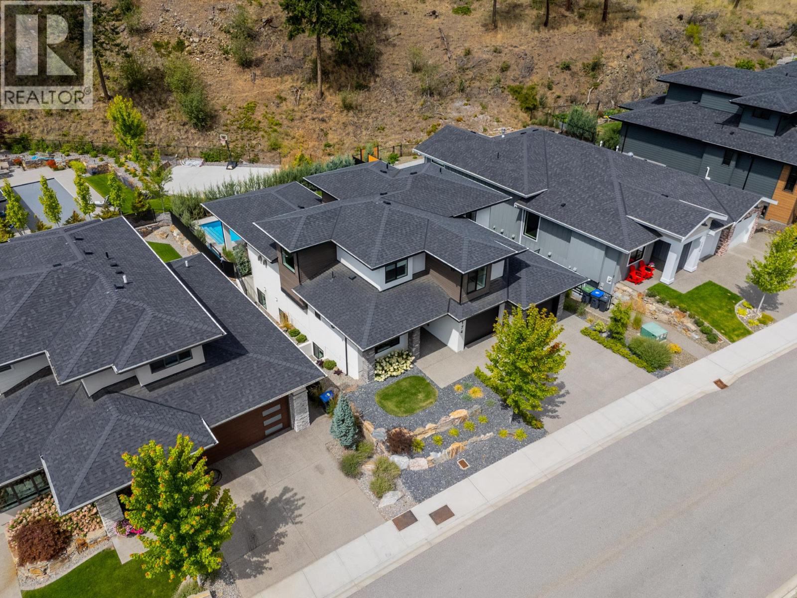 Picture for 174 Echo Ridge  Drive https://www.cirrealty.ca/reb/bc/2/10364702_58.jpg