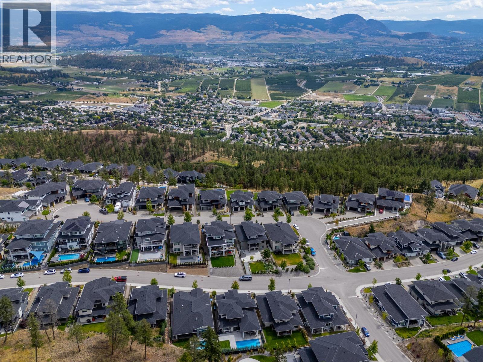 Picture for 174 Echo Ridge  Drive https://www.cirrealty.ca/reb/bc/2/10364702_61.jpg