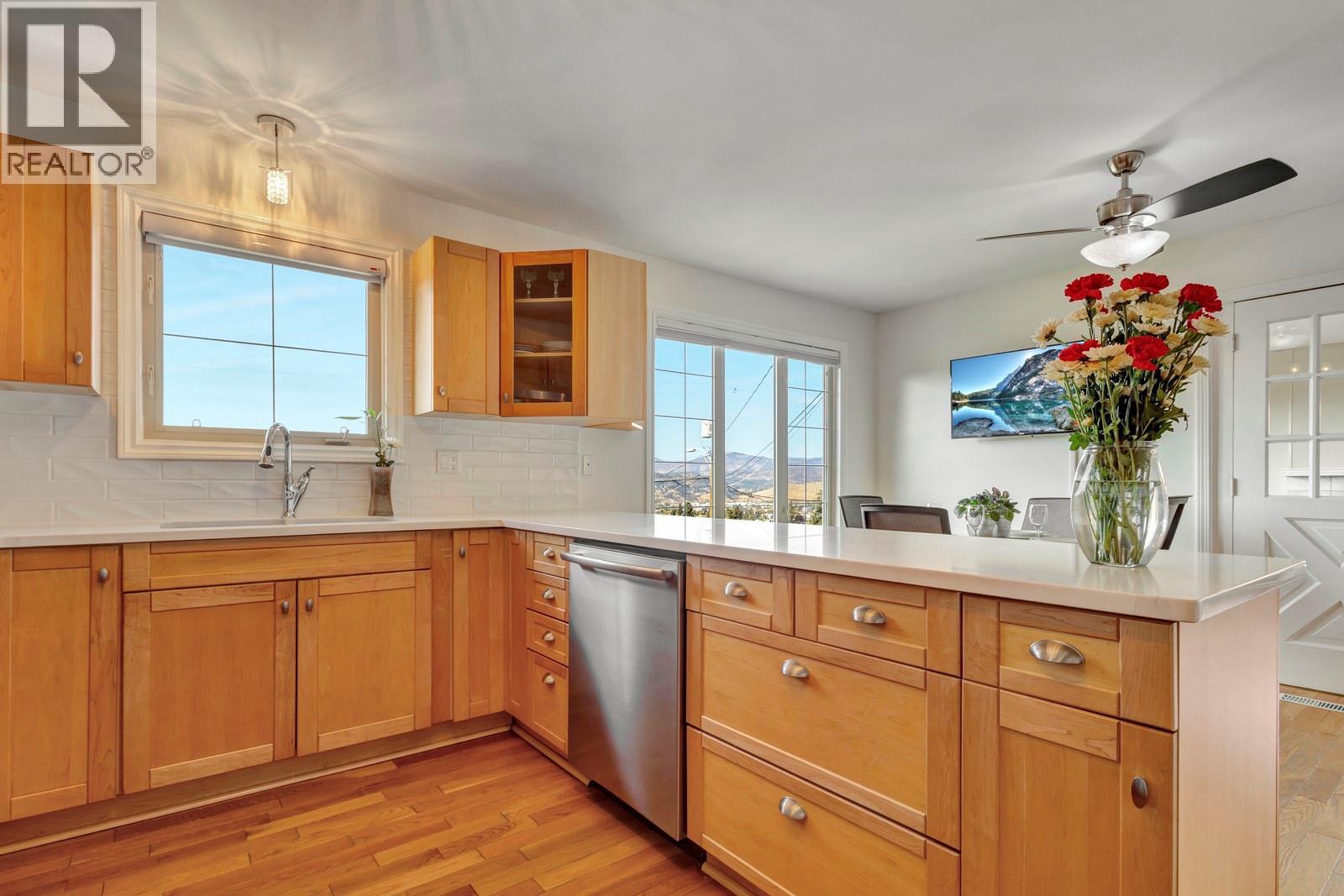 Picture for 1197 Bentien  Road https://www.cirrealty.ca/reb/bc/2/10364802_18.jpg