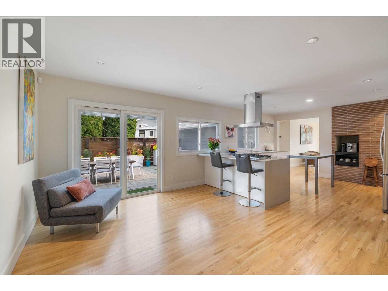 Picture for 1470 Guisachan  Place https://www.cirrealty.ca/reb/bc/2/10365002_17.jpg