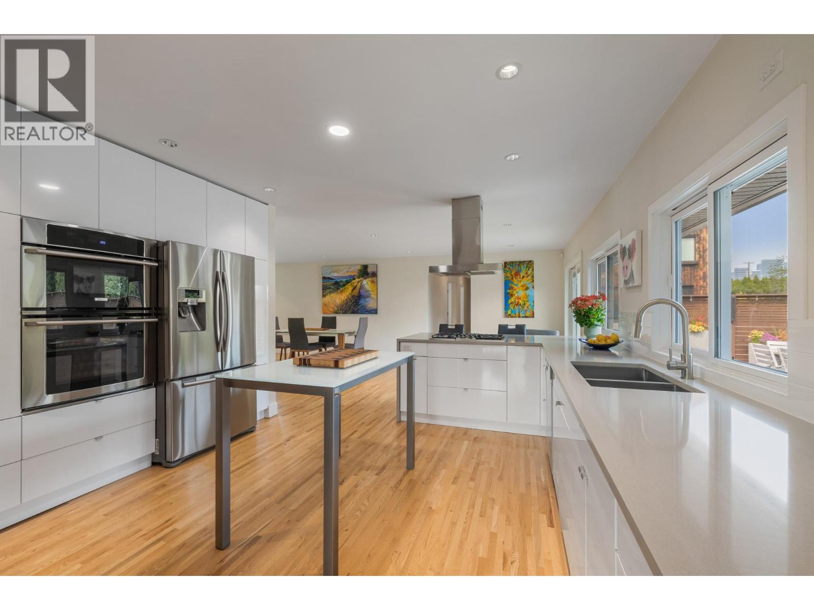 Picture for 1470 Guisachan  Place https://www.cirrealty.ca/reb/bc/2/10365002_9.jpg