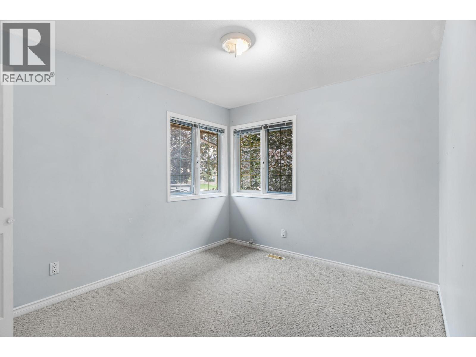 Picture for 3024 Quail  Crescent https://www.cirrealty.ca/reb/bc/2/10365172_27.jpg