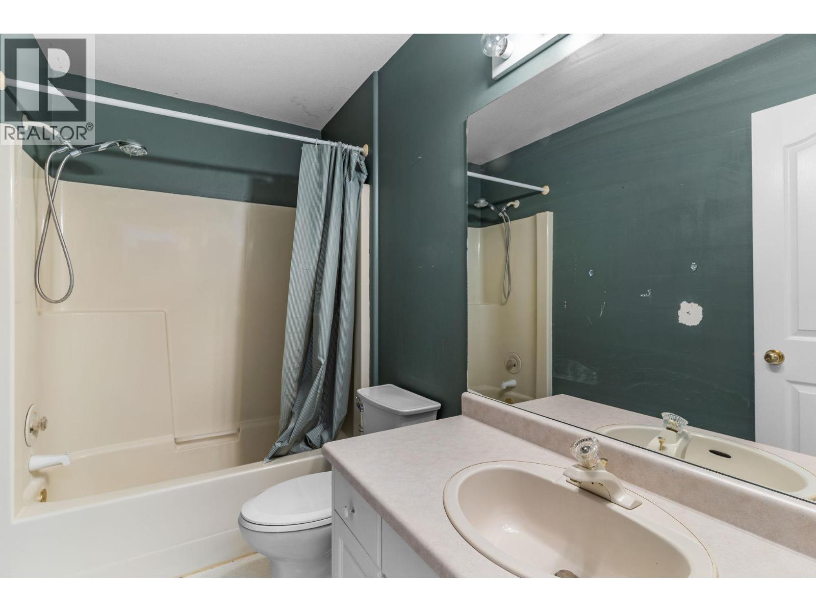 Picture for 3024 Quail  Crescent https://www.cirrealty.ca/reb/bc/2/10365172_29.jpg