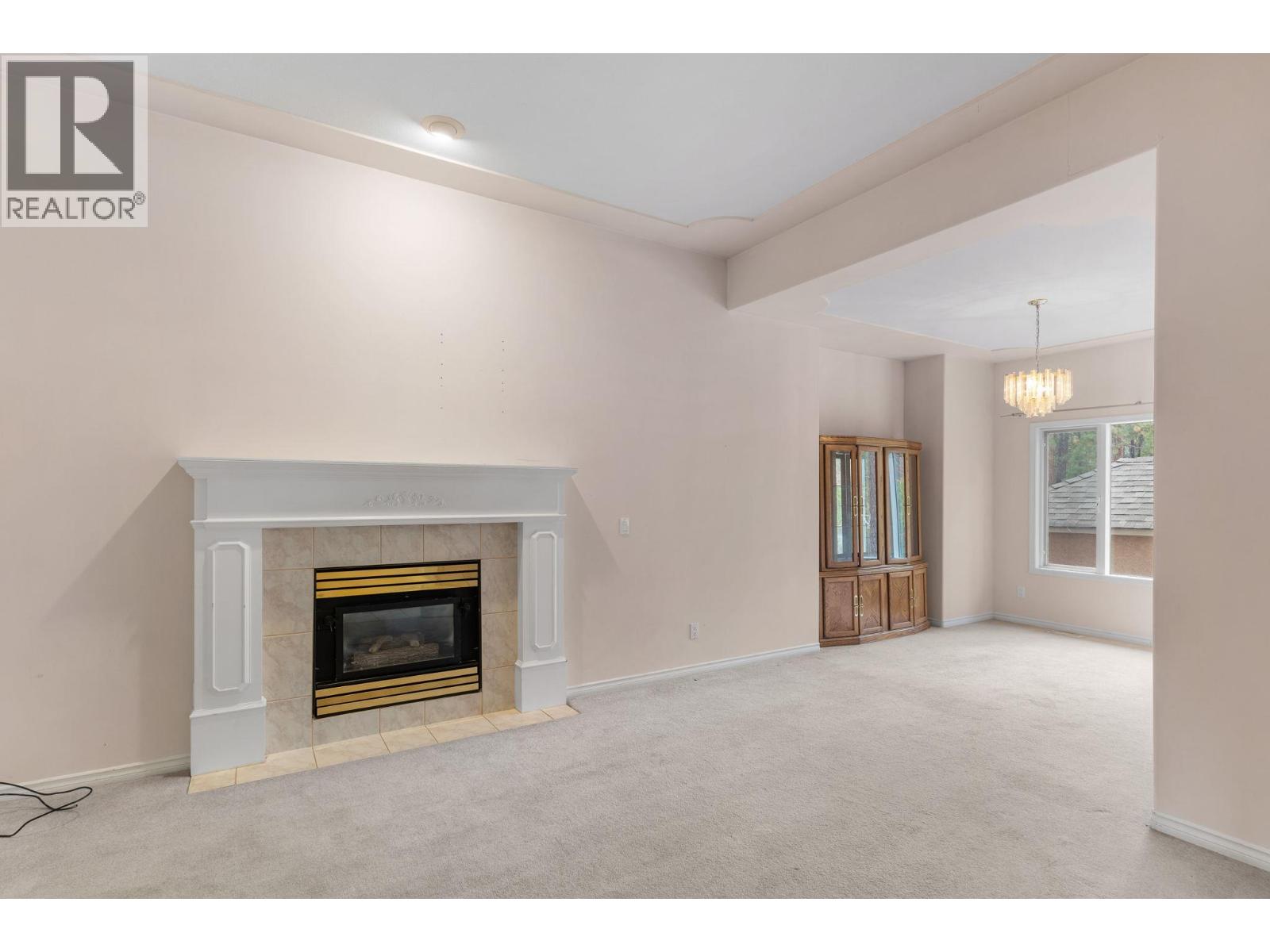 Picture for 3024 Quail  Crescent https://www.cirrealty.ca/reb/bc/2/10365172_5.jpg