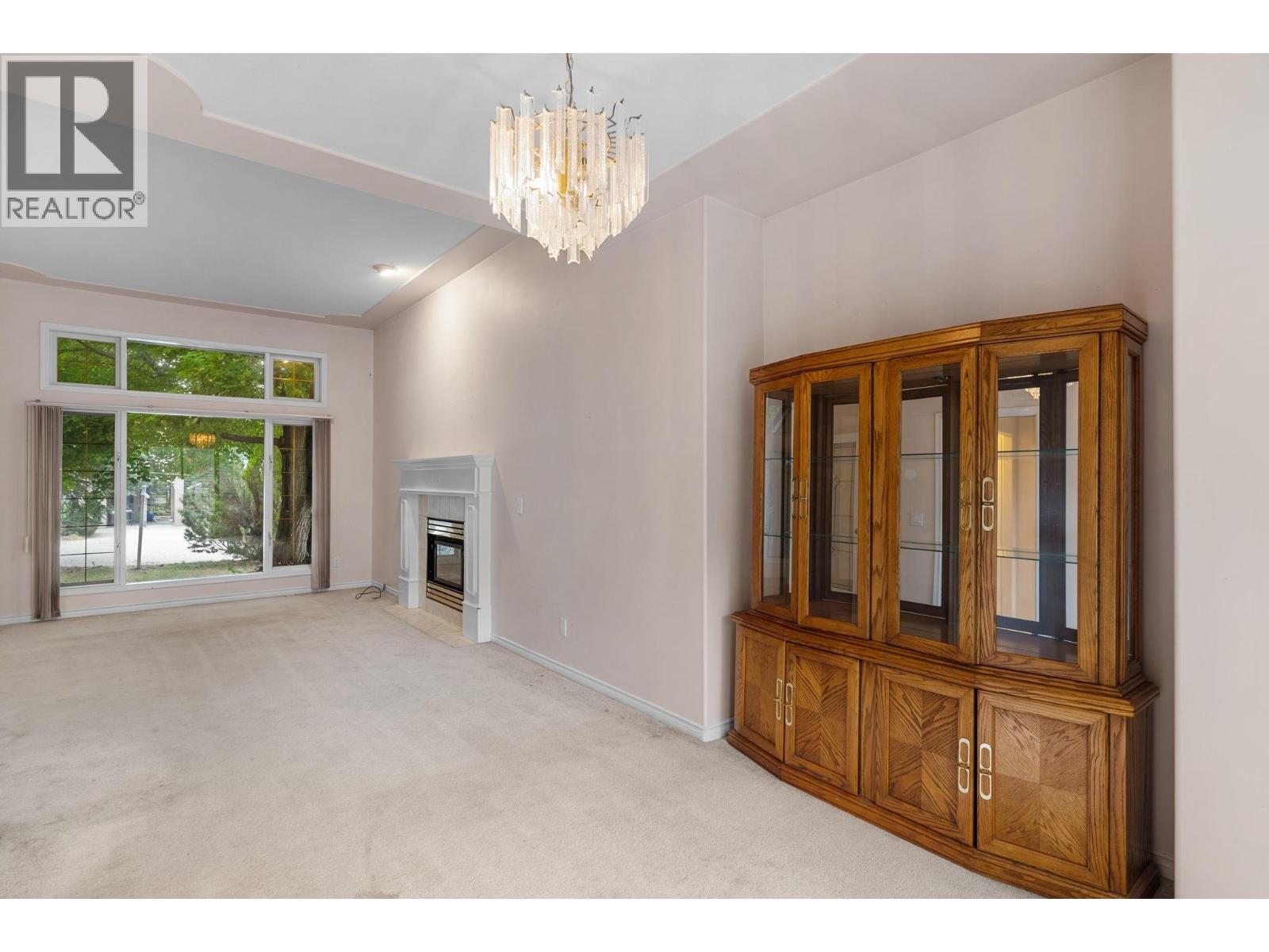 Picture for 3024 Quail  Crescent https://www.cirrealty.ca/reb/bc/2/10365172_8.jpg