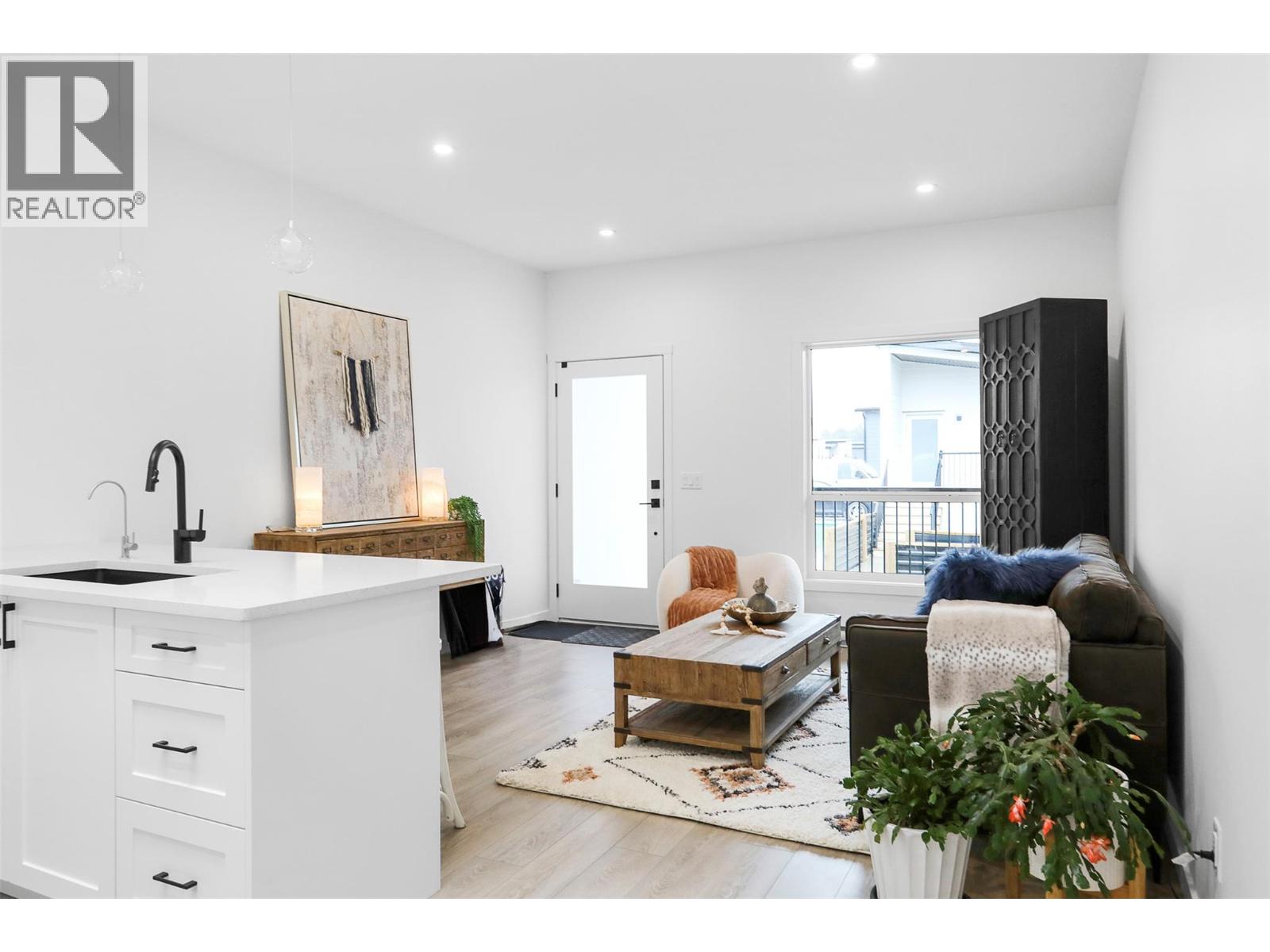 Picture for Unit #219c, 8900 Jim Bailey  Road https://www.cirrealty.ca/reb/bc/2/10365202_19.jpg