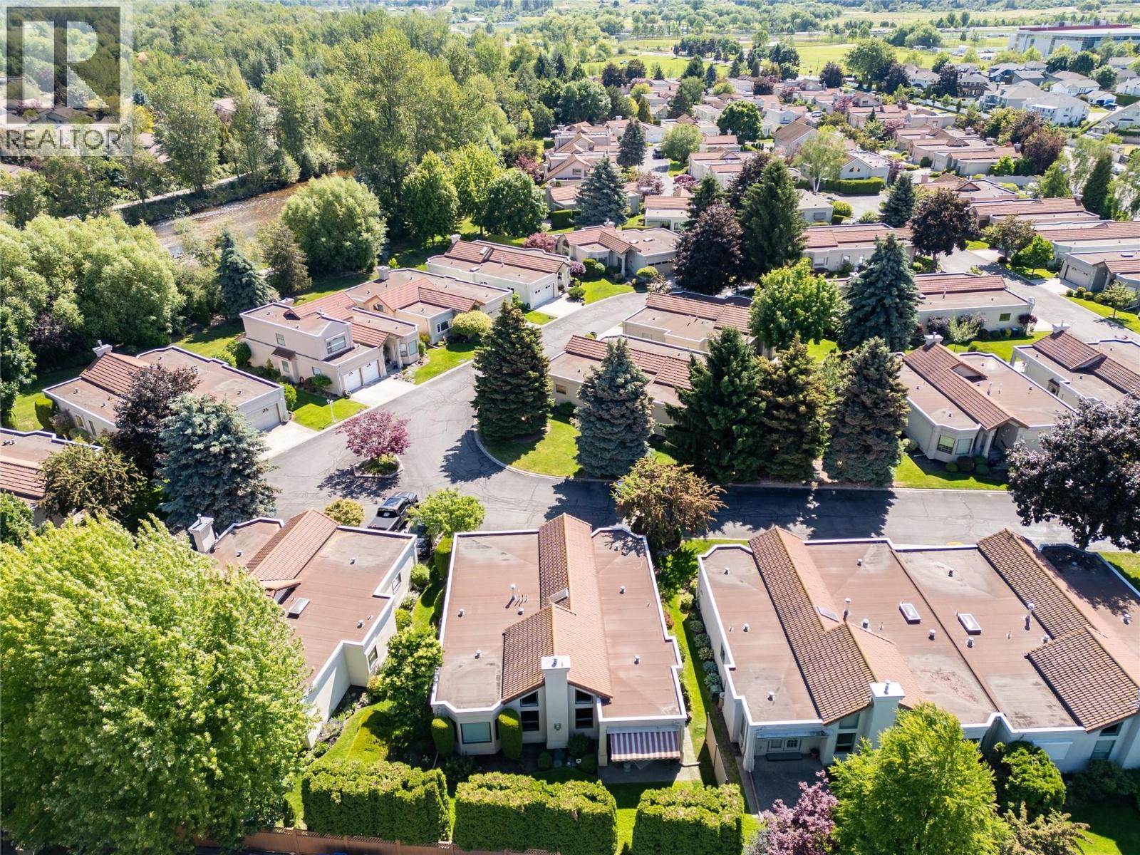 Picture for Unit #310, 650 Lexington  Drive https://www.cirrealty.ca/reb/bc/2/10365382_32.jpg