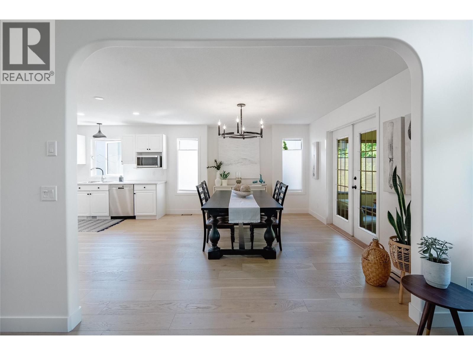 Picture for Unit #310, 650 Lexington  Drive https://www.cirrealty.ca/reb/bc/2/10365382_7.jpg