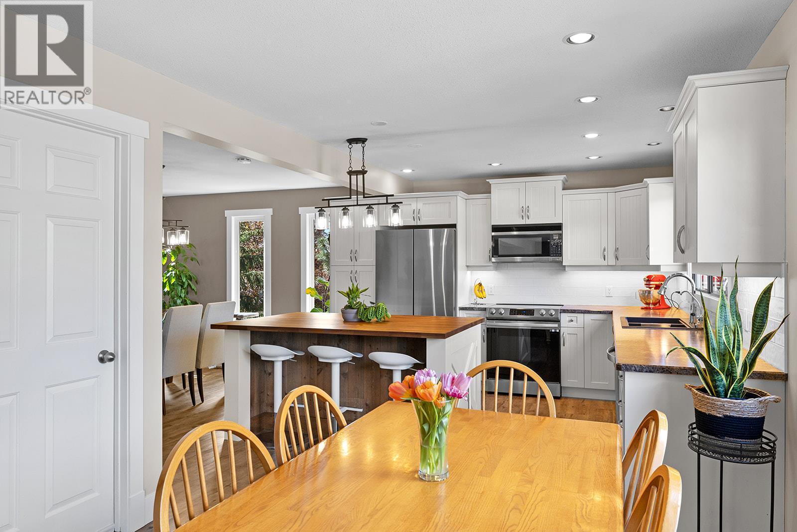 Picture for 4139 Wallace Hill  Road https://www.cirrealty.ca/reb/bc/2/10365482_34.jpg