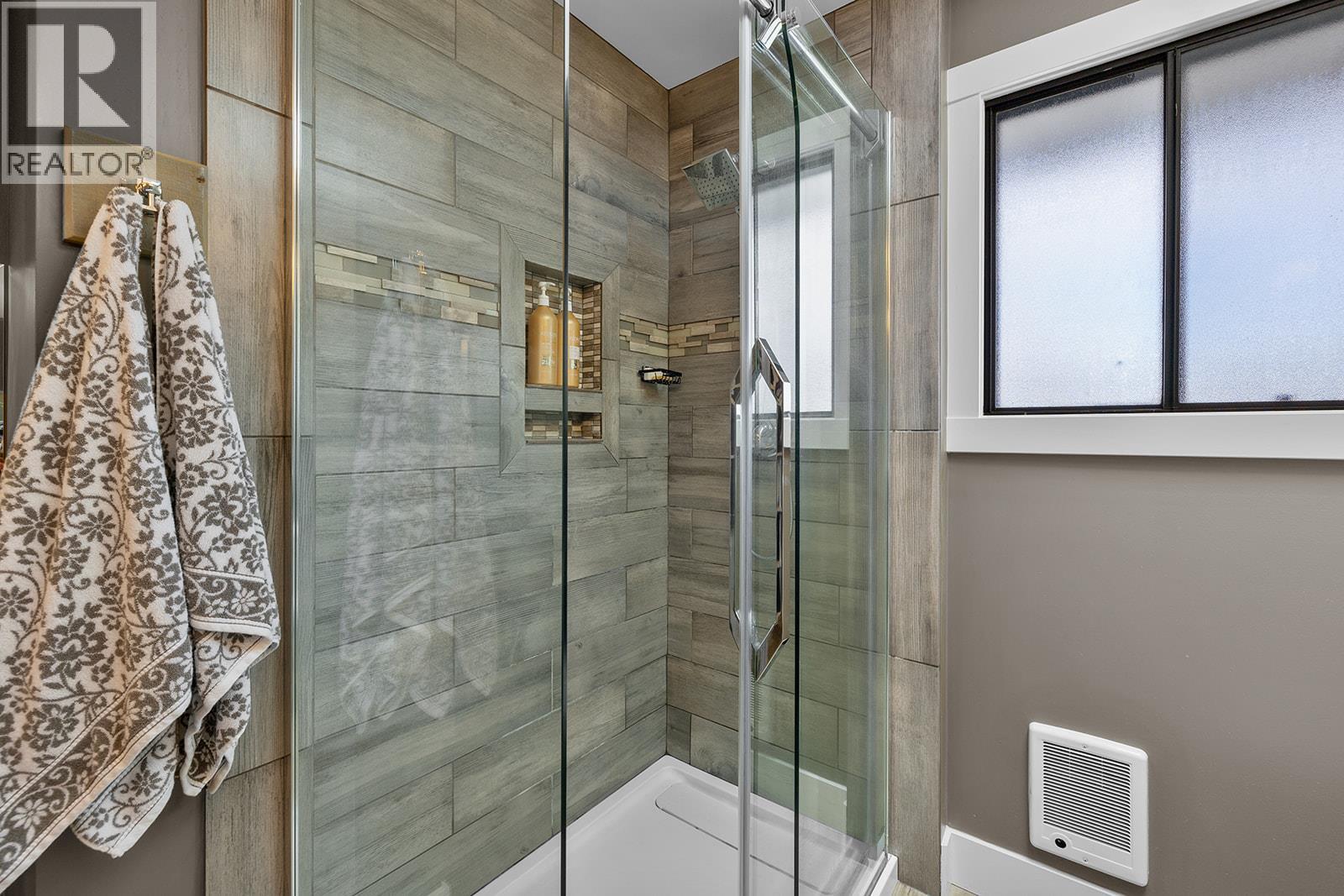 Picture for 4139 Wallace Hill  Road https://www.cirrealty.ca/reb/bc/2/10365482_50.jpg