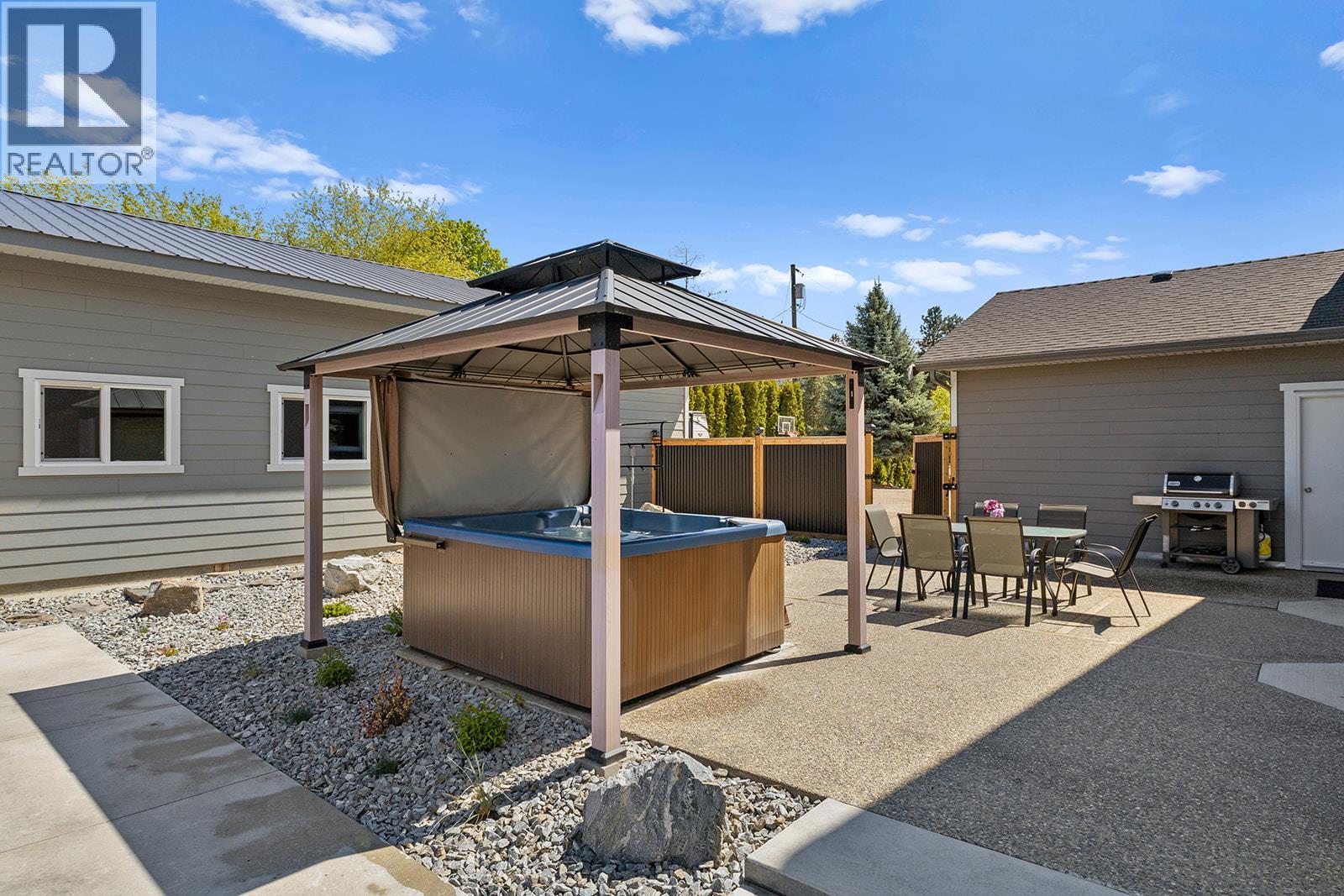 Picture for 4139 Wallace Hill  Road https://www.cirrealty.ca/reb/bc/2/10365482_7.jpg