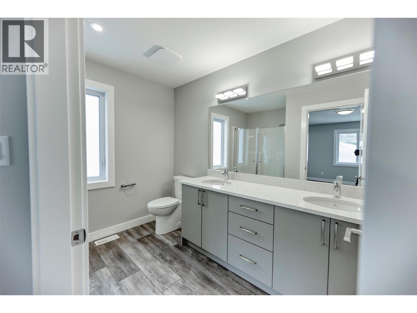 Picture for 3 Wood Duck  Way https://www.cirrealty.ca/reb/bc/2/10365572_17.jpg