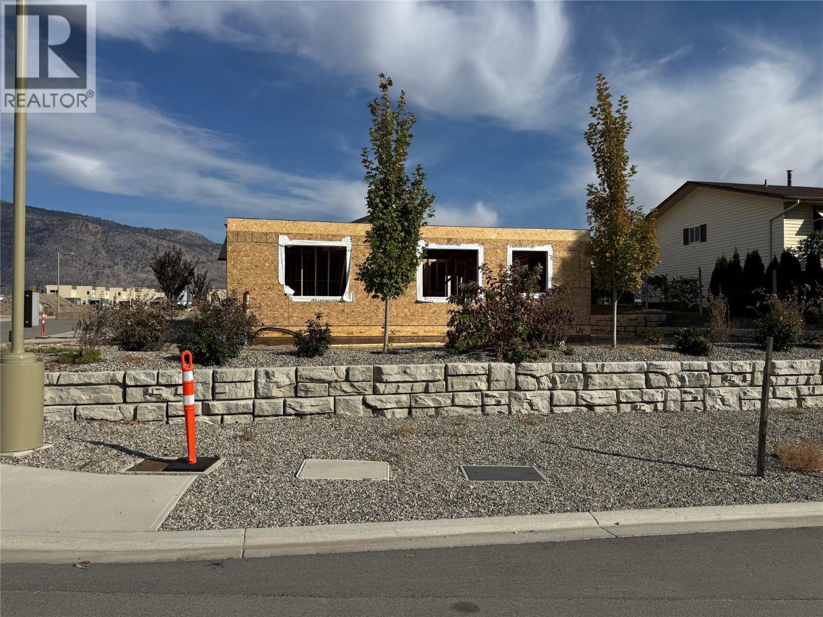 Picture for 3 Wood Duck  Way https://www.cirrealty.ca/reb/bc/2/10365572_8.jpg