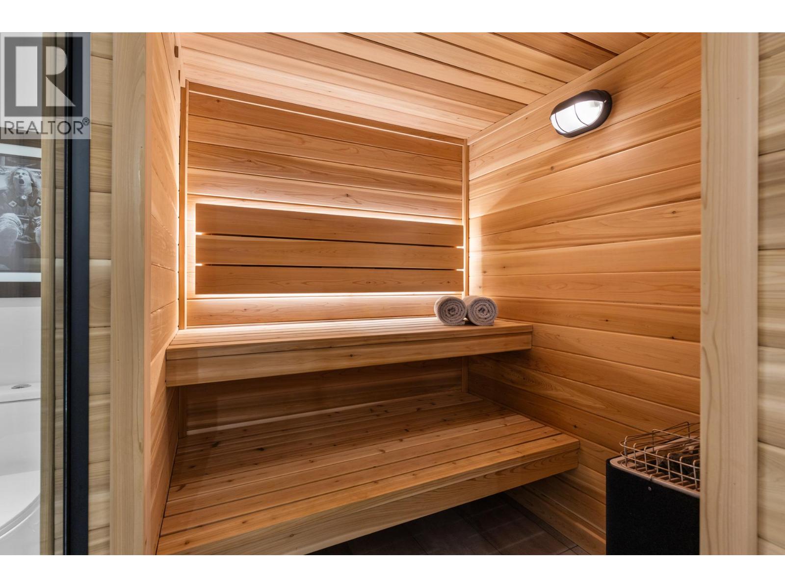 Picture for 4243 Russo  Street https://www.cirrealty.ca/reb/bc/2/10365612_56.jpg