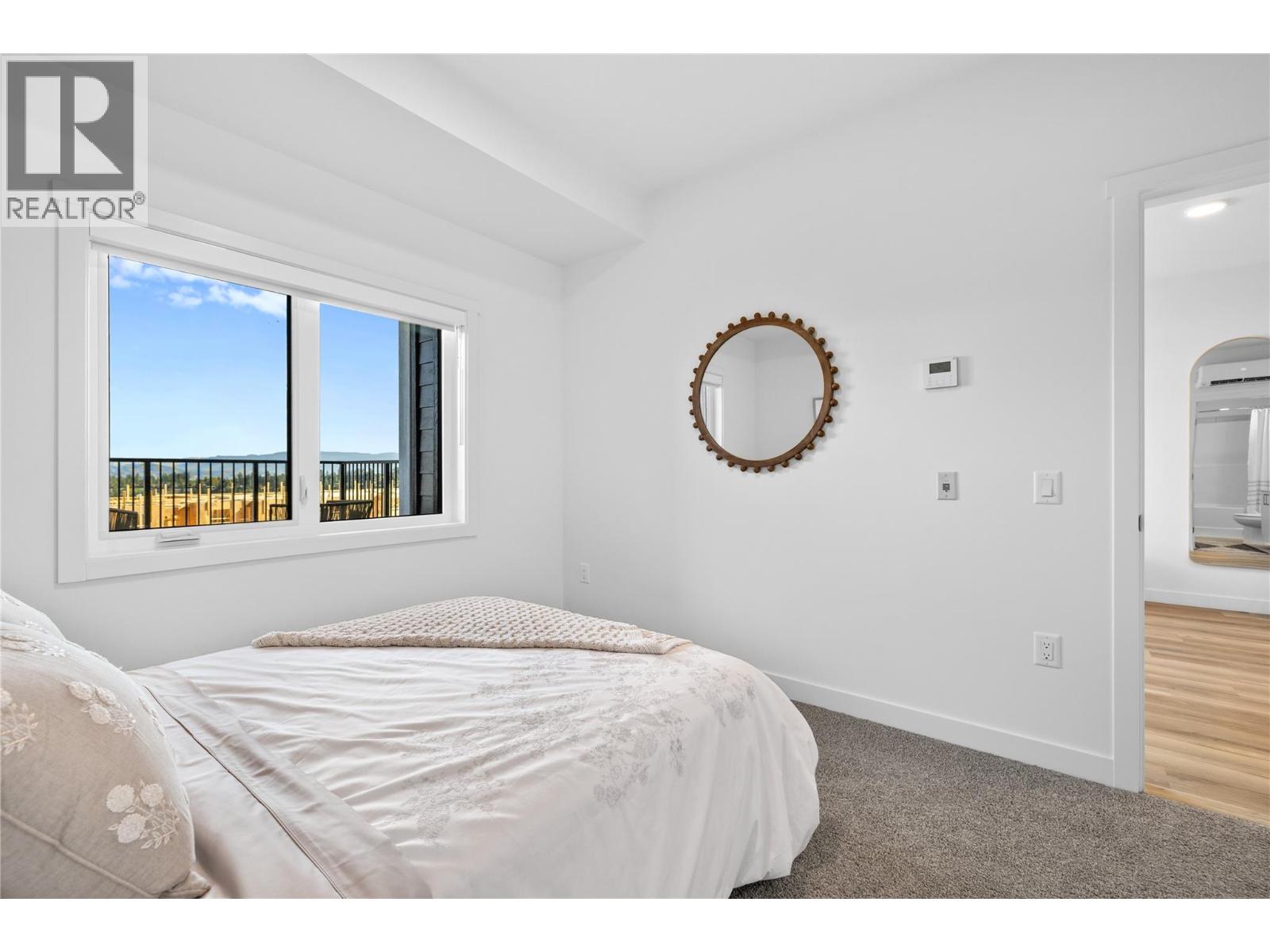 Picture for Unit #313, 1111 Frost  Road https://www.cirrealty.ca/reb/bc/2/10365642_23.jpg