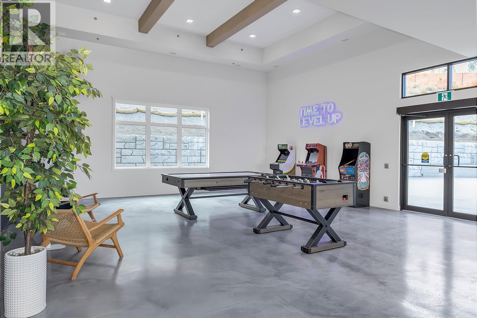 Picture for Unit #313, 1111 Frost  Road https://www.cirrealty.ca/reb/bc/2/10365642_31.jpg