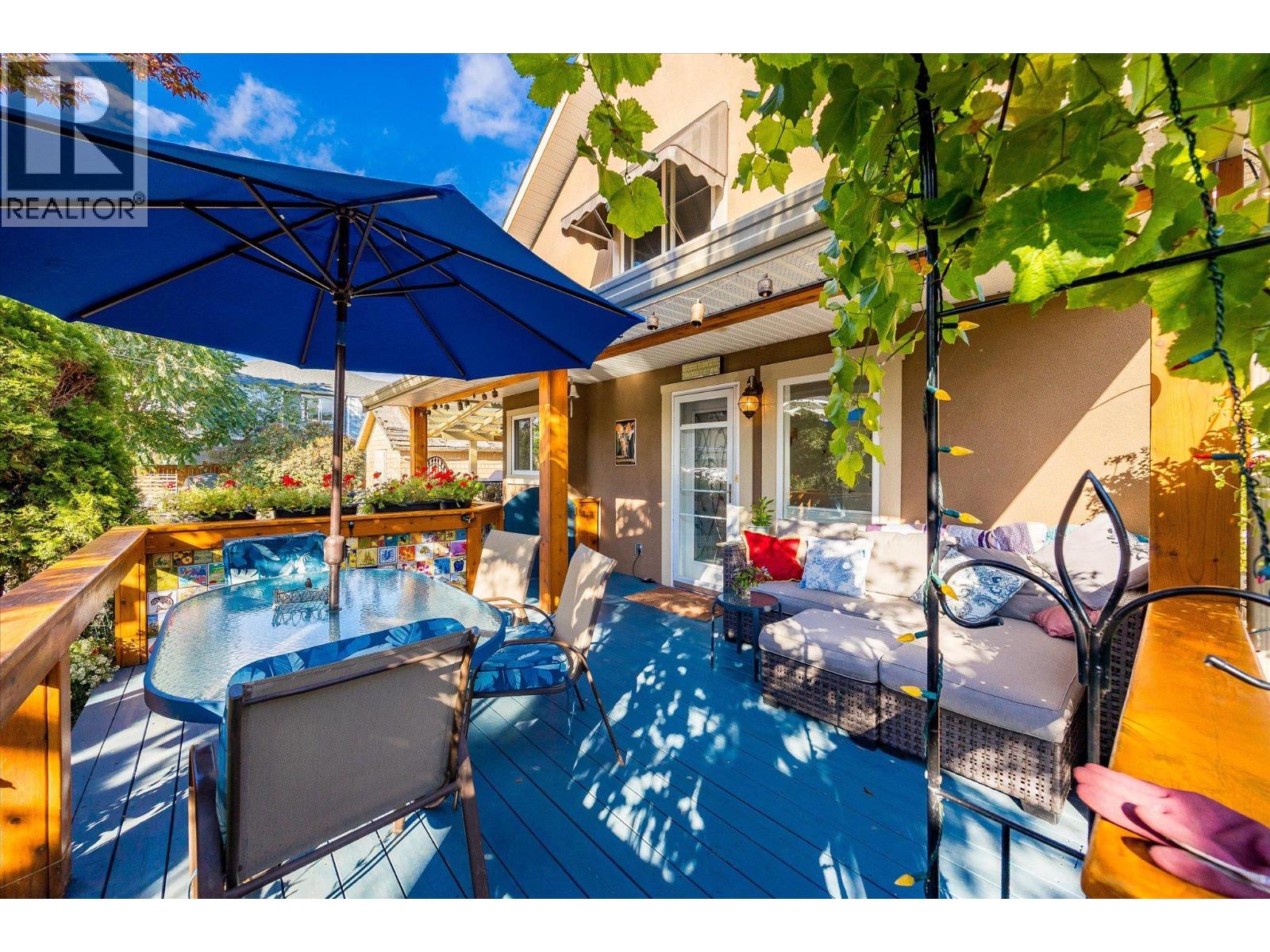 Picture for 885 Patterson  Avenue https://www.cirrealty.ca/reb/bc/2/10365722_38.jpg