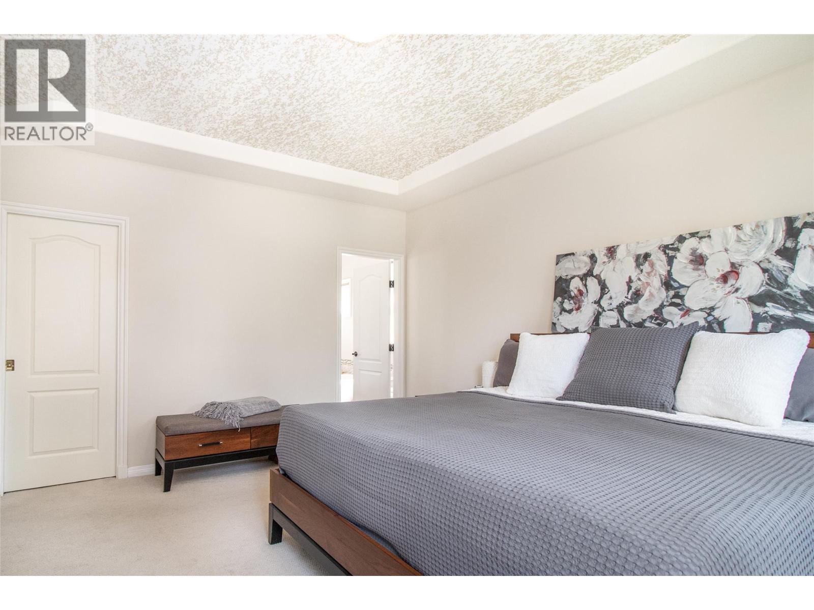 Picture for 3349 Larkspur  Court https://www.cirrealty.ca/reb/bc/2/10365792_23.jpg