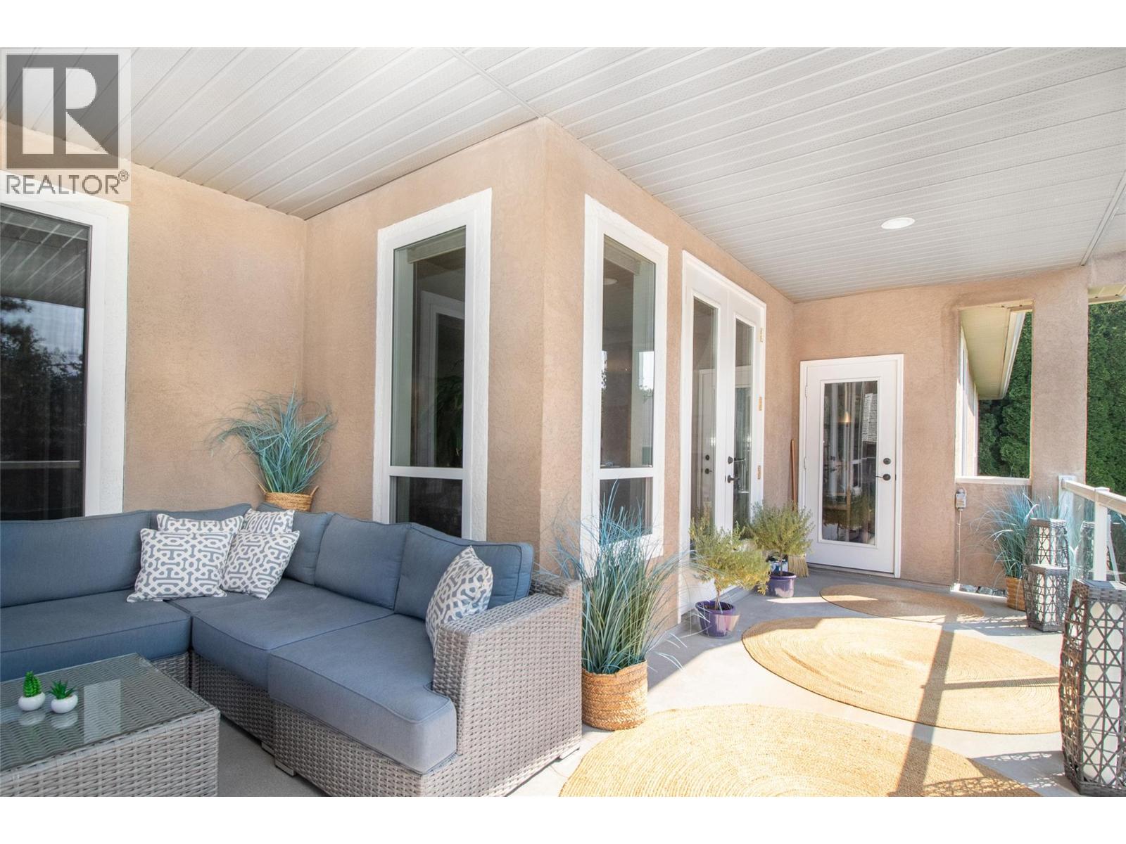 Picture for 3349 Larkspur  Court https://www.cirrealty.ca/reb/bc/2/10365792_59.jpg