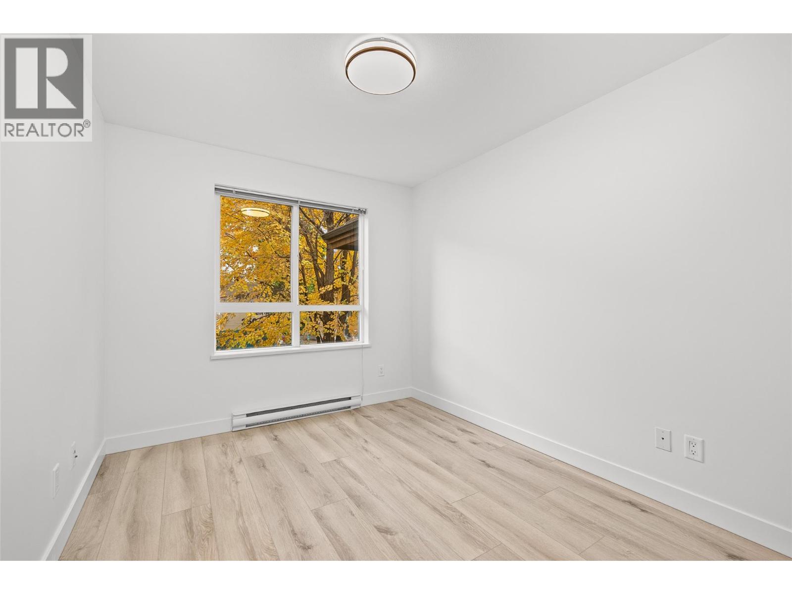 Picture for Unit #241, 1099 Sunset  Drive https://www.cirrealty.ca/reb/bc/2/10365812_26.jpg