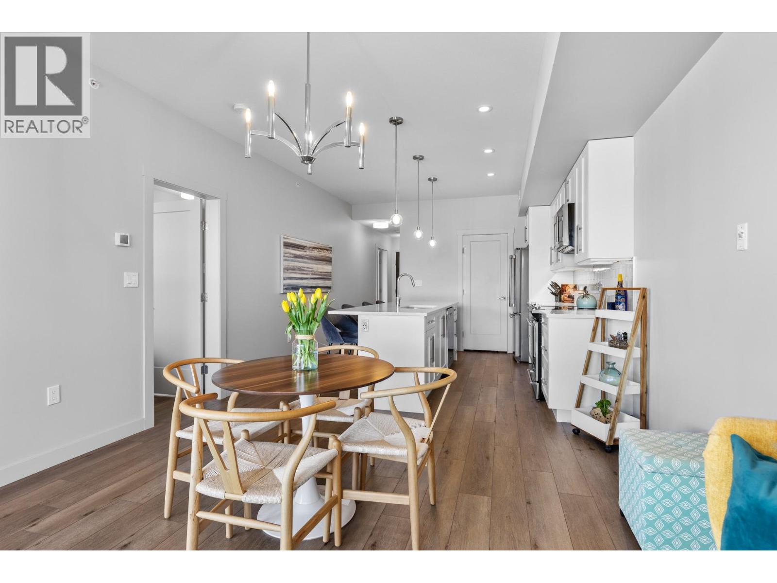 Picture for Unit #506, 3630 Mission Springs  Drive https://www.cirrealty.ca/reb/bc/2/10365842_11.jpg