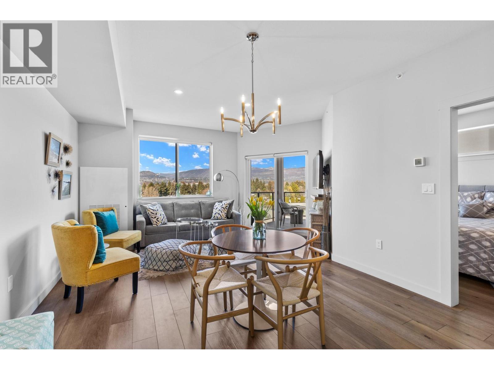 Picture for Unit #506, 3630 Mission Springs  Drive https://www.cirrealty.ca/reb/bc/2/10365842_13.jpg