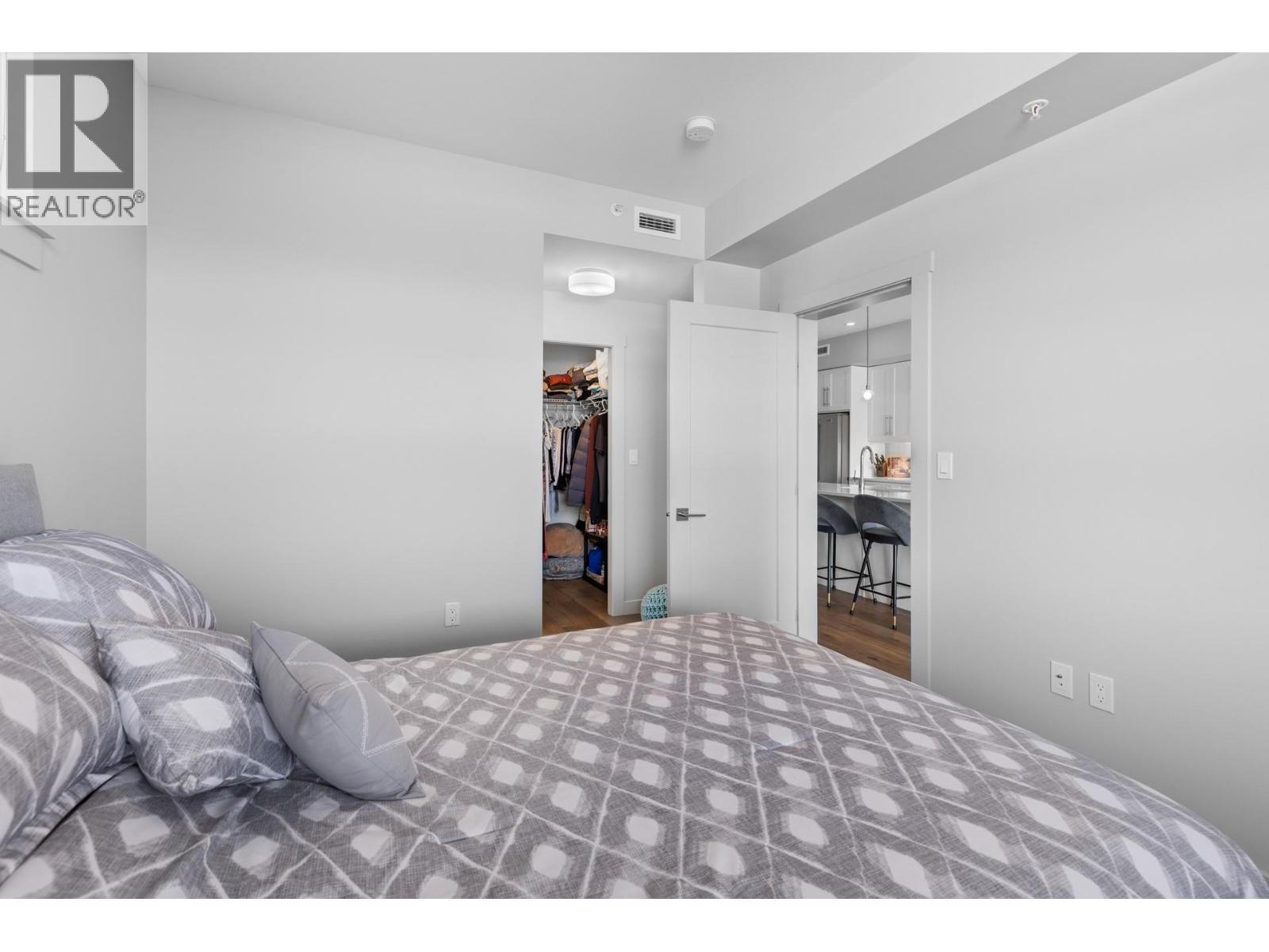 Picture for Unit #506, 3630 Mission Springs  Drive https://www.cirrealty.ca/reb/bc/2/10365842_24.jpg