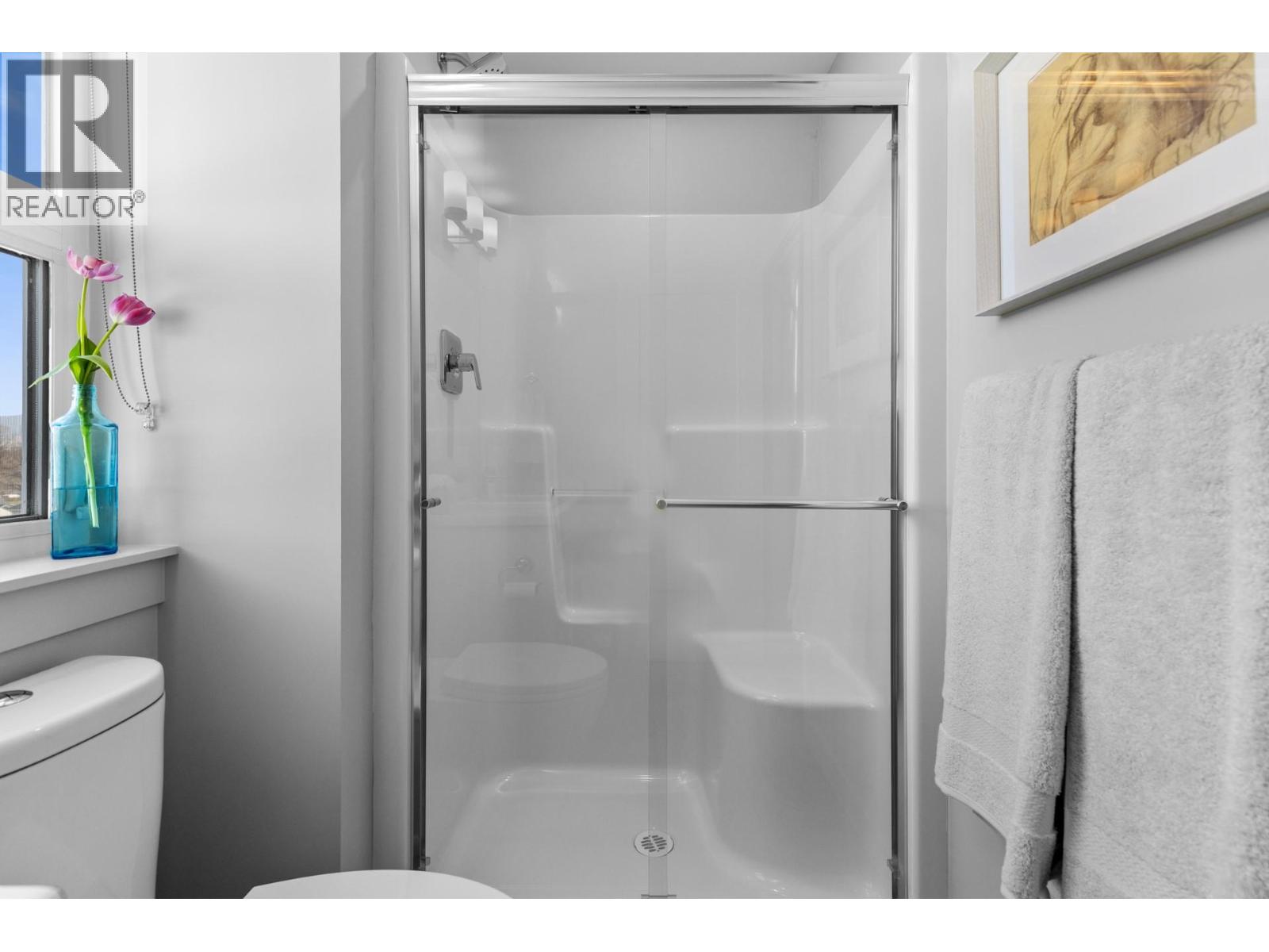 Picture for Unit #506, 3630 Mission Springs  Drive https://www.cirrealty.ca/reb/bc/2/10365842_26.jpg