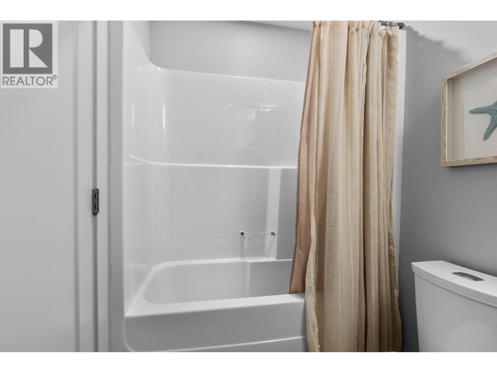 Picture for Unit #506, 3630 Mission Springs  Drive https://www.cirrealty.ca/reb/bc/2/10365842_30.jpg