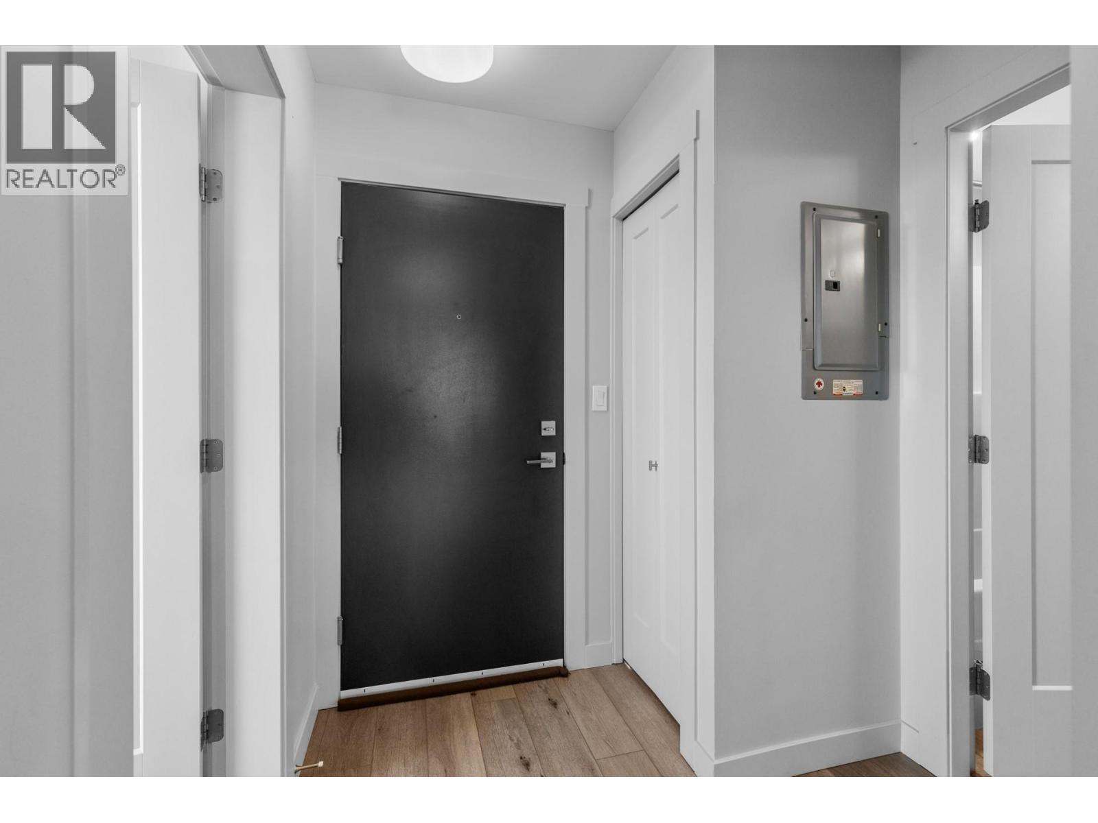 Picture for Unit #506, 3630 Mission Springs  Drive https://www.cirrealty.ca/reb/bc/2/10365842_9.jpg