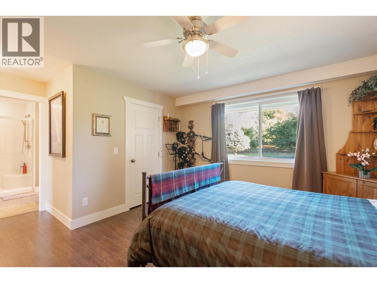 Picture for 3769 Spiers  Road https://www.cirrealty.ca/reb/bc/2/10366112_30.jpg