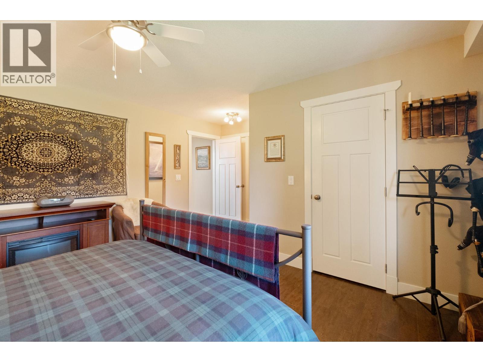 Picture for 3769 Spiers  Road https://www.cirrealty.ca/reb/bc/2/10366112_31.jpg