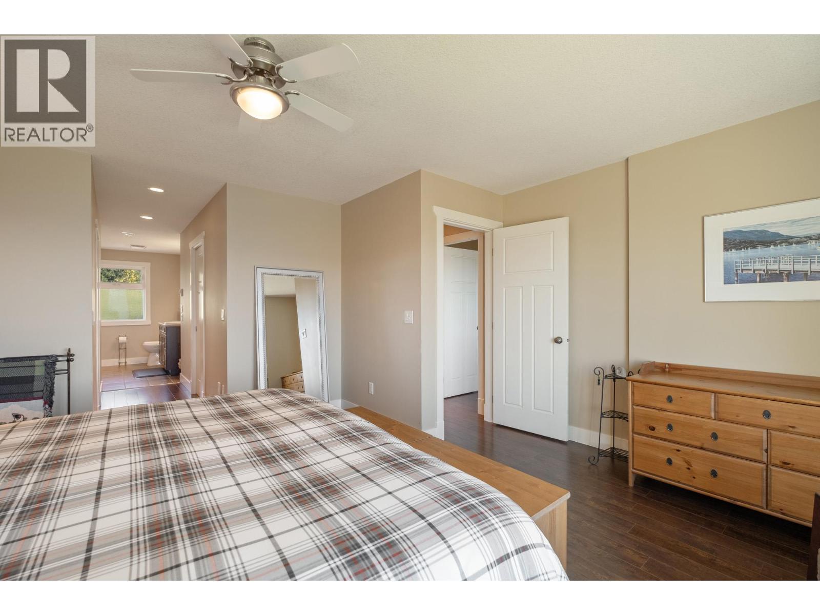 Picture for 3769 Spiers  Road https://www.cirrealty.ca/reb/bc/2/10366112_45.jpg