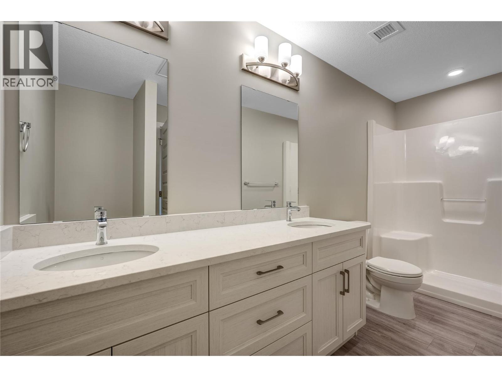 Picture for Unit #404, 5620 51st  Street https://www.cirrealty.ca/reb/bc/2/10366132_12.jpg