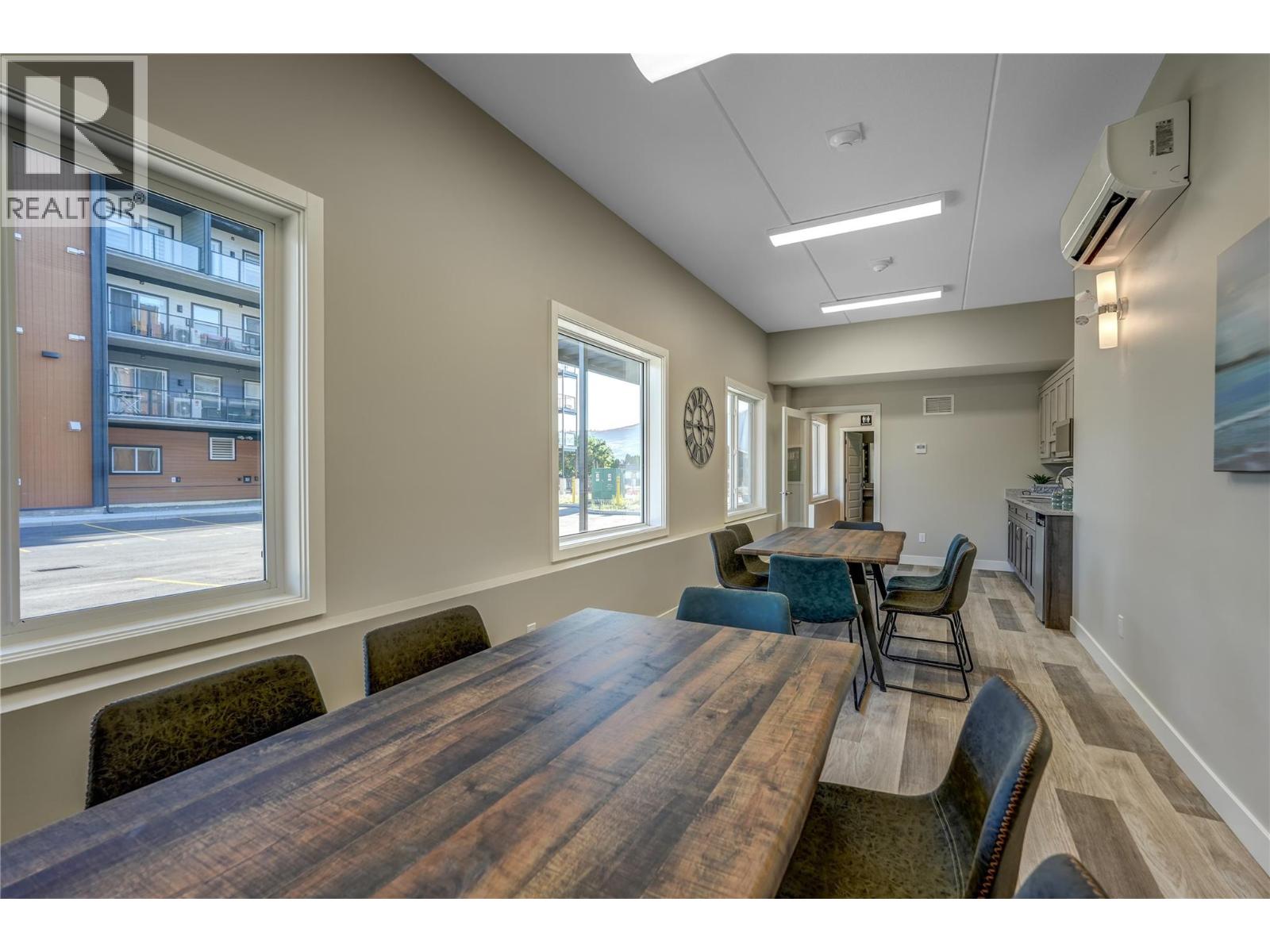 Picture for Unit #404, 5620 51st  Street https://www.cirrealty.ca/reb/bc/2/10366132_18.jpg