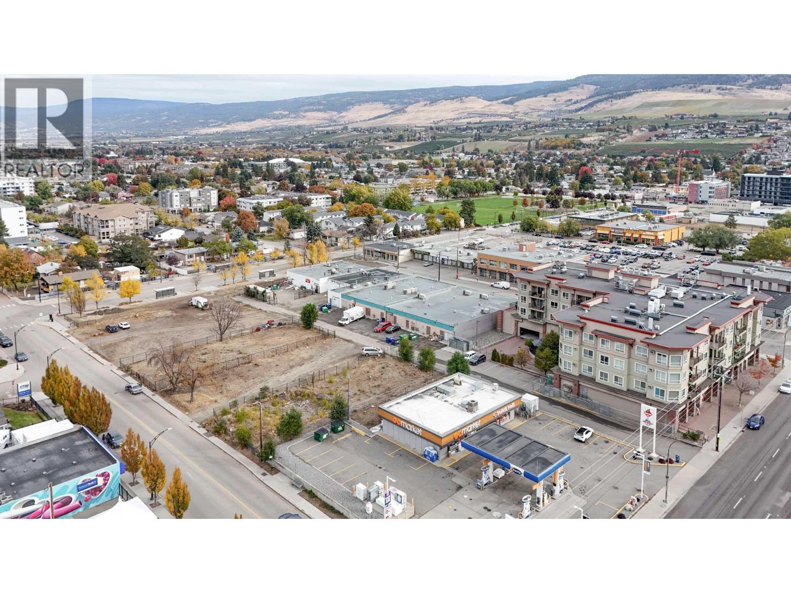 Picture for 166 Asher  Road https://www.cirrealty.ca/reb/bc/2/10366162_25.jpg