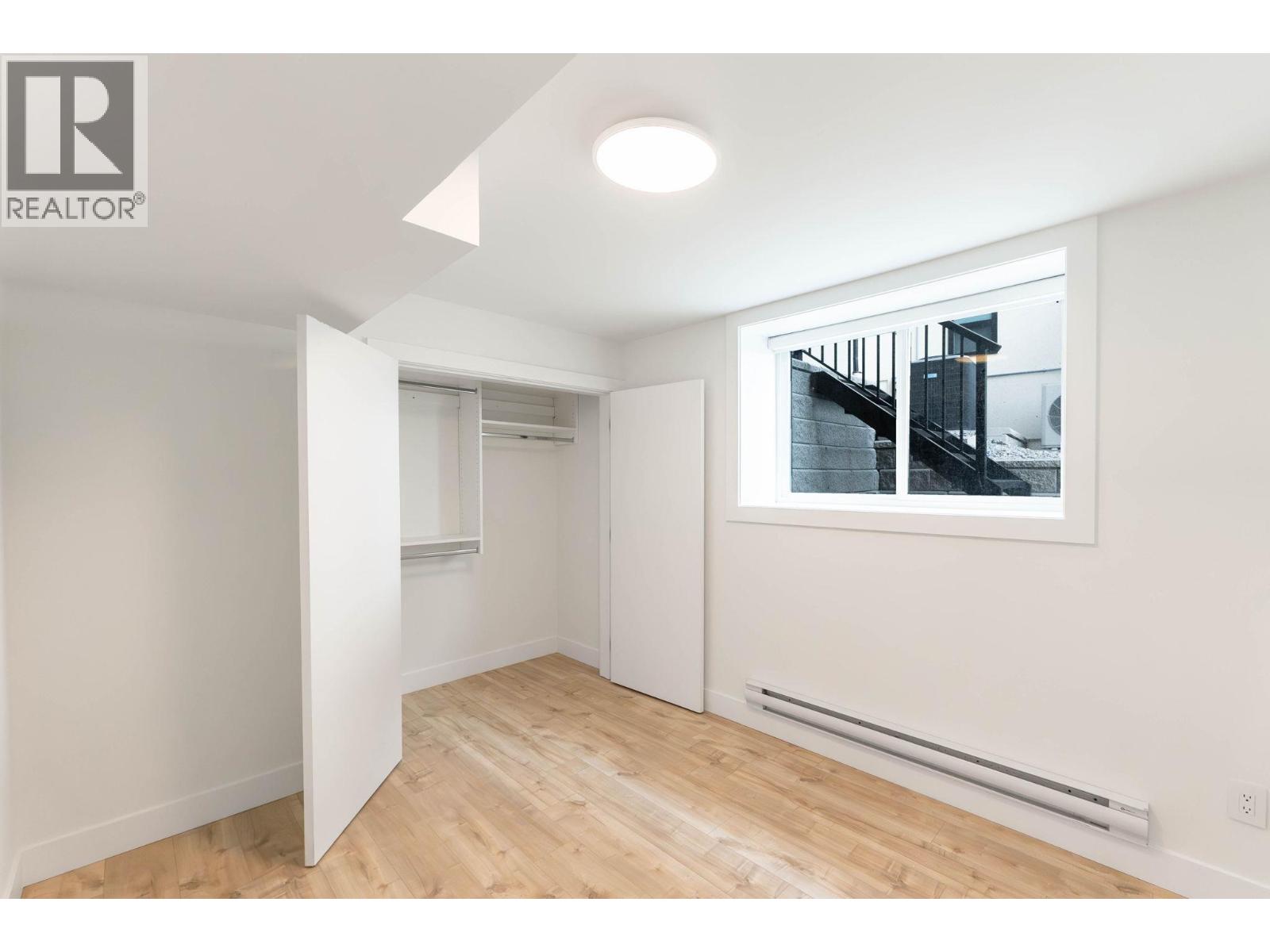 Picture for Unit #30, 830 Westview  Way https://www.cirrealty.ca/reb/bc/2/10366242_47.jpg