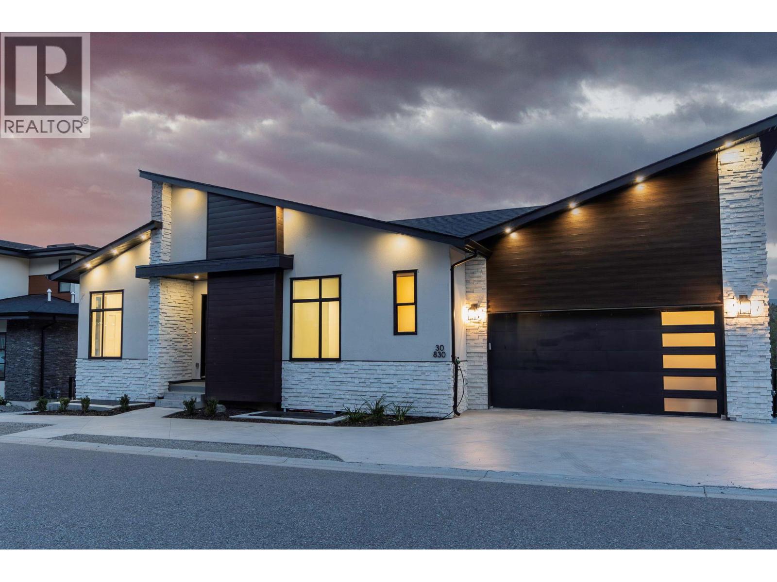 Picture for Unit #30, 830 Westview  Way https://www.cirrealty.ca/reb/bc/2/10366242_52.jpg