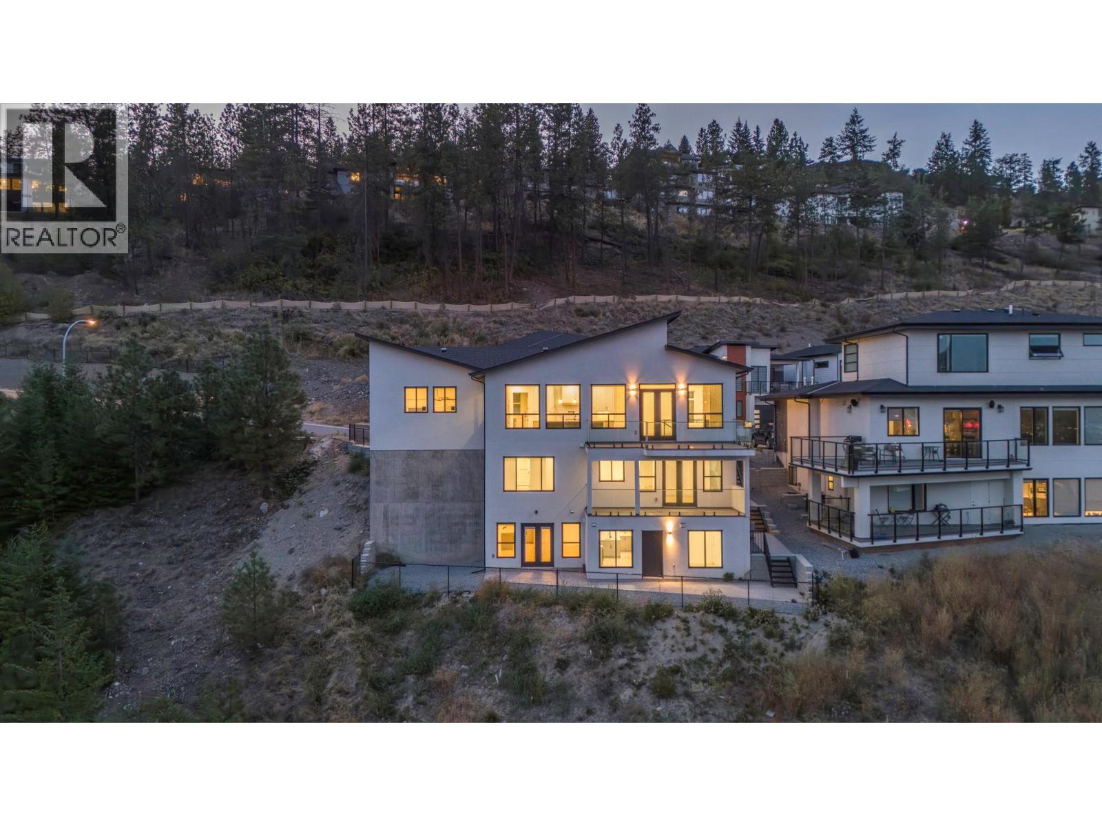 Picture for Unit #30, 830 Westview  Way https://www.cirrealty.ca/reb/bc/2/10366242_58.jpg