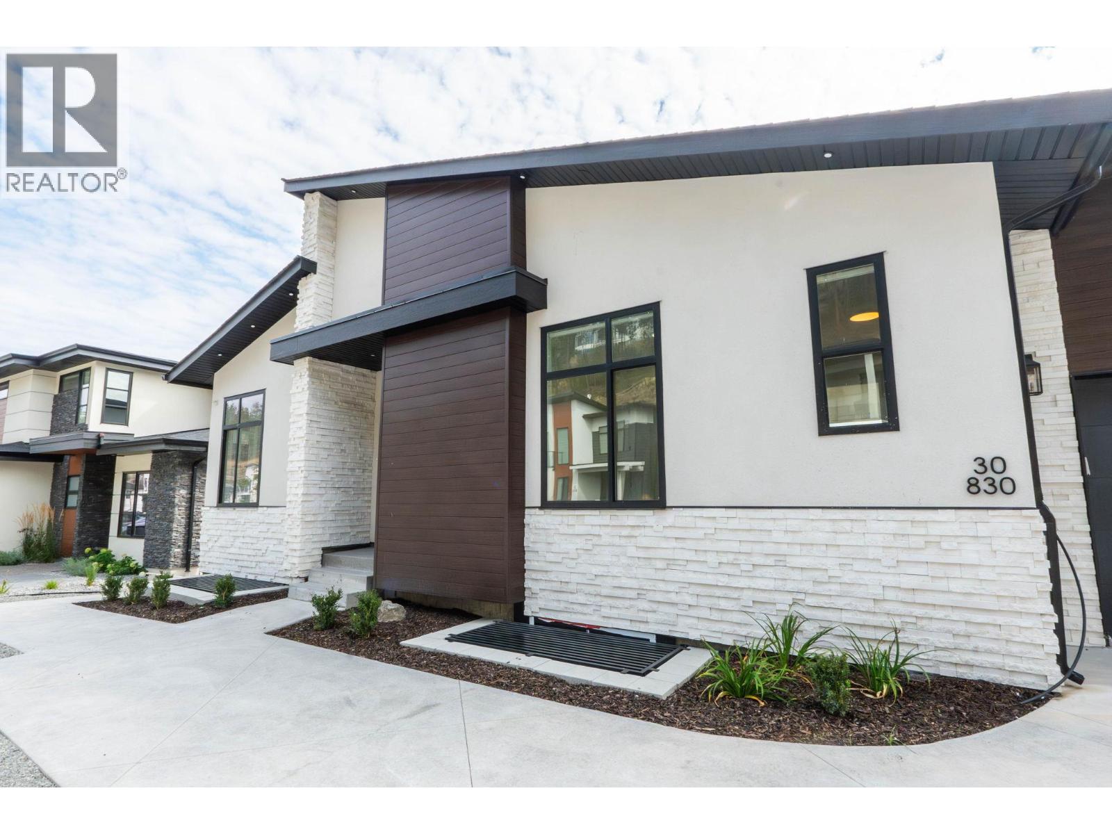 Picture for Unit #30, 830 Westview  Way https://www.cirrealty.ca/reb/bc/2/10366242_75.jpg