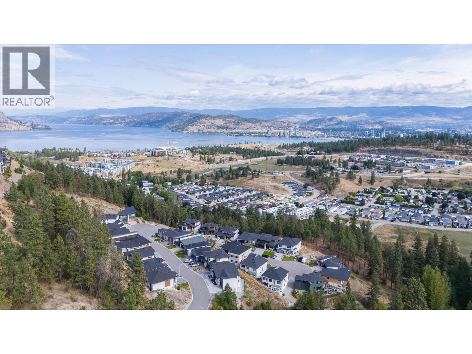 Picture for Unit #30, 830 Westview  Way https://www.cirrealty.ca/reb/bc/2/10366242_8.jpg