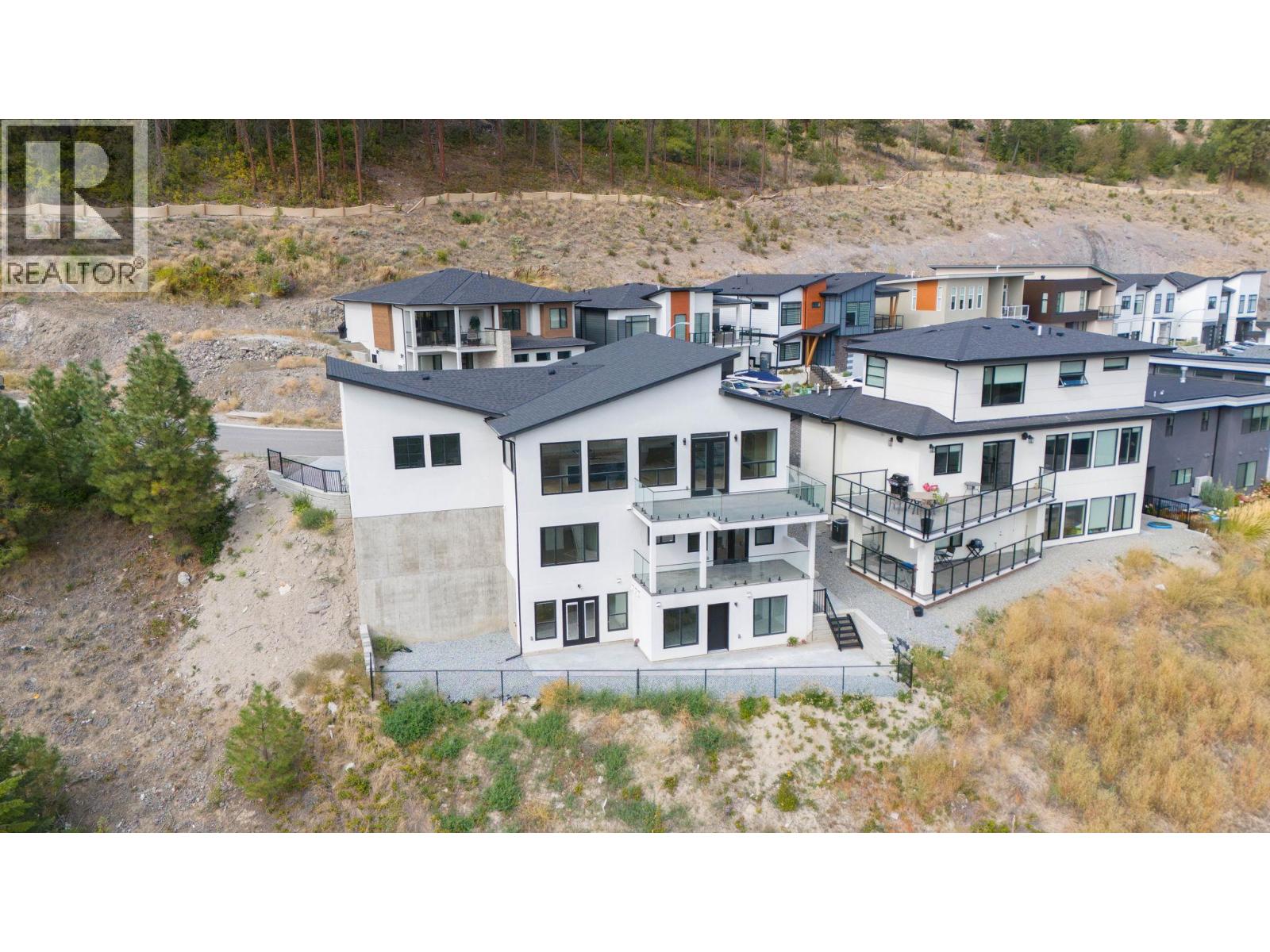 Picture for Unit #30, 830 Westview  Way https://www.cirrealty.ca/reb/bc/2/10366242_83.jpg