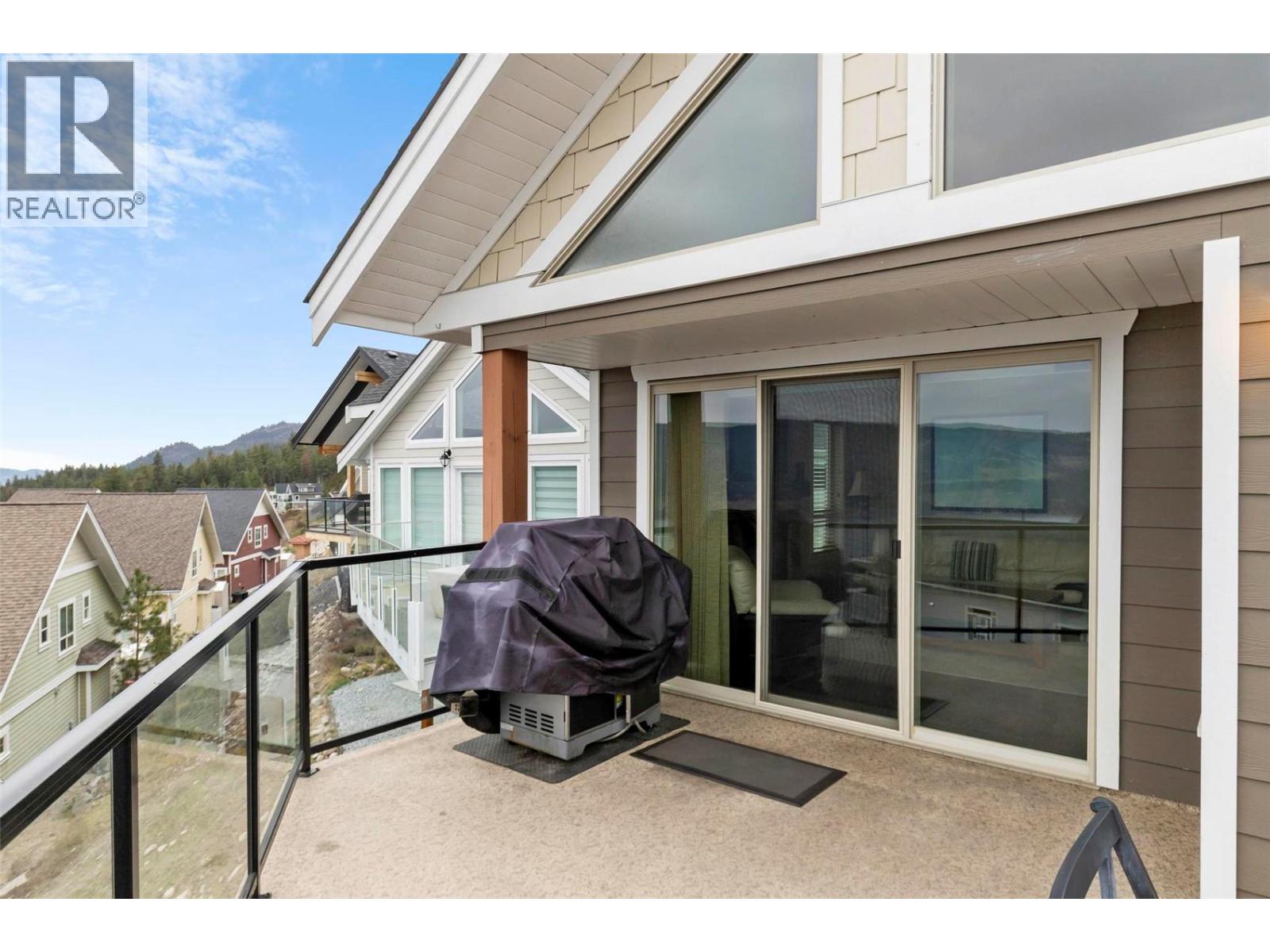 Picture for 6953 Terazona  Drive https://www.cirrealty.ca/reb/bc/2/10366292_24.jpg